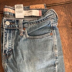 Blue Ankle Cropped Jeans with Vintage Wash